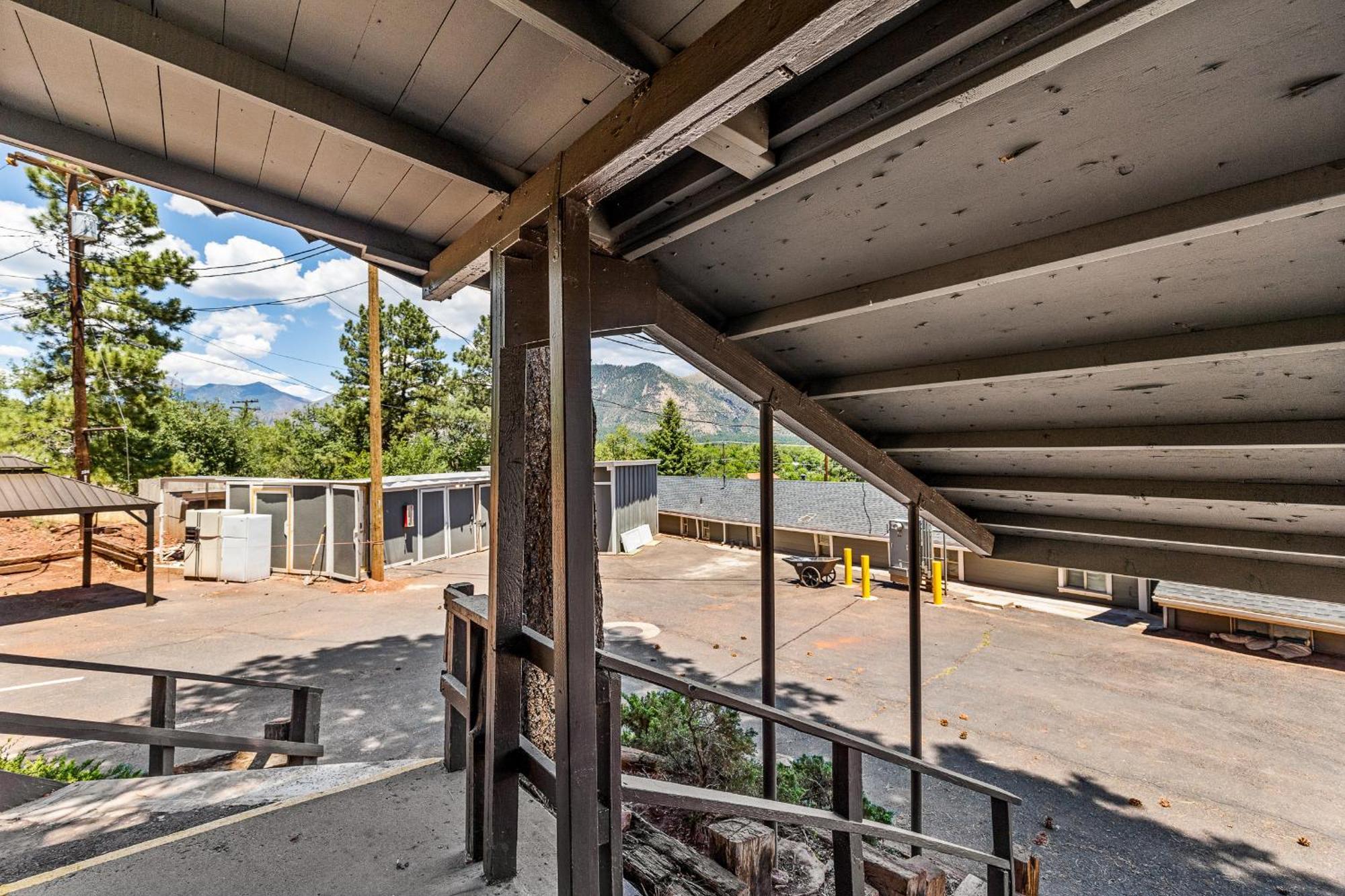 Venture At Route 66 Apartment Флагстаф Екстериор снимка
